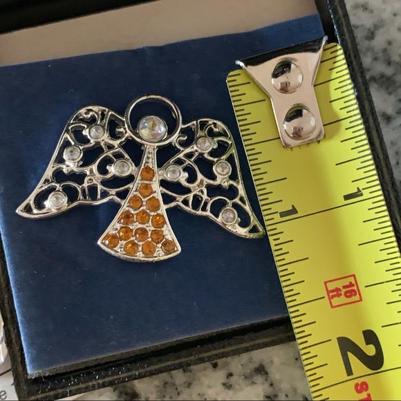 Angel Pin - Picture 2 of 4